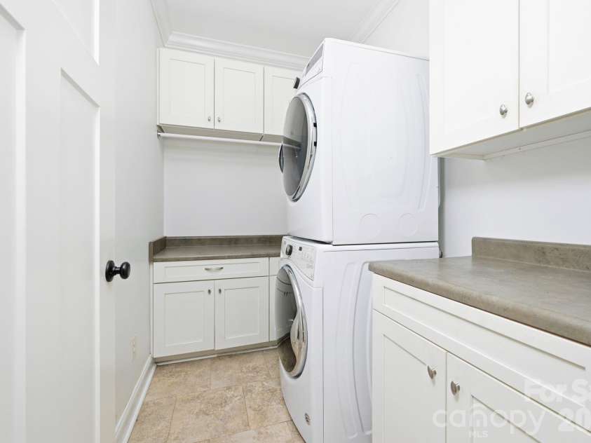 476 Ijames Church Road, Mocksville, NC 27028.  MLS# CAR4321556, YatesRealty ID 3345. 