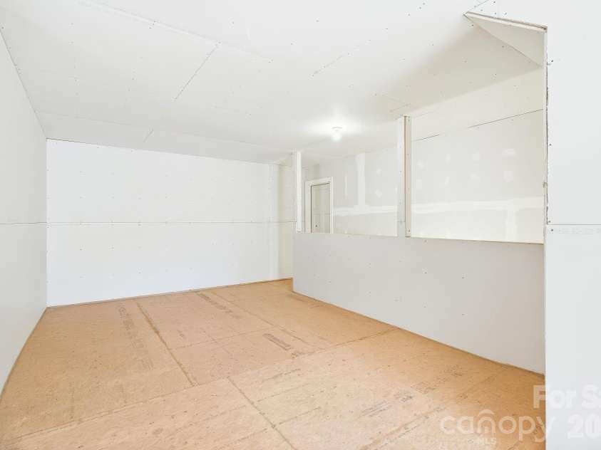 476 Ijames Church Road, Mocksville, NC 27028.  MLS# CAR4321556, YatesRealty ID 3345. 