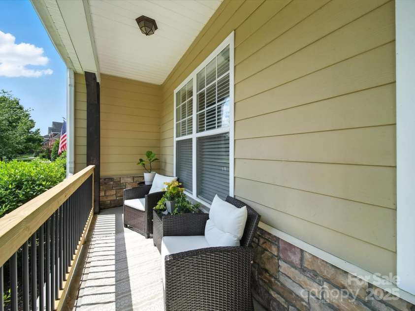 1808 Mill Chase Lane, Waxhaw, NC 28173.  MLS# CAR4273047, YatesRealty ID 33450. Beautiful front porch