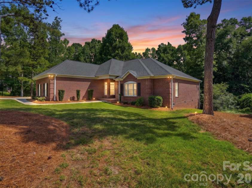3310 Millstone Creek Road, Lancaster, SC 29720.  MLS# CAR4397673, YatesRealty ID 33450. 