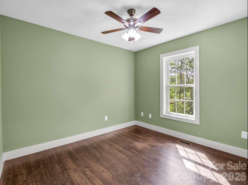 18 Old Chapman Place, Leicester, NC 28748.  MLS# CAR4398287, YatesRealty ID 33451. Bedroom #2
