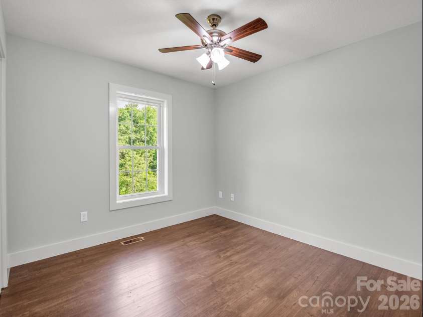 18 Old Chapman Place, Leicester, NC 28748.  MLS# CAR4398287, YatesRealty ID 33451. Bedroom #3