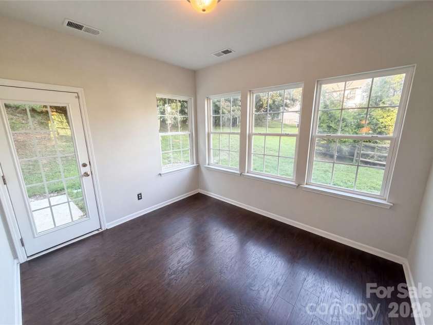 2007 Turtle Point Road, Charlotte, NC 28262.  MLS# CAR4397661, YatesRealty ID 33452. 