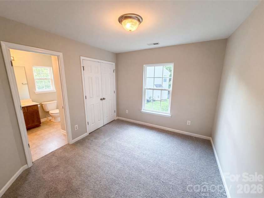 2007 Turtle Point Road, Charlotte, NC 28262.  MLS# CAR4397661, YatesRealty ID 33452. 