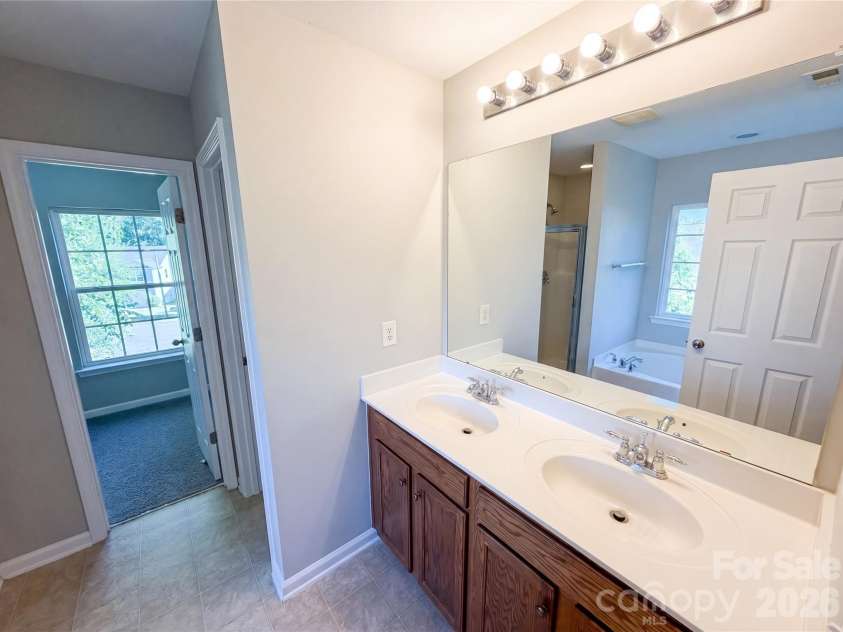 2007 Turtle Point Road, Charlotte, NC 28262.  MLS# CAR4397661, YatesRealty ID 33452. 