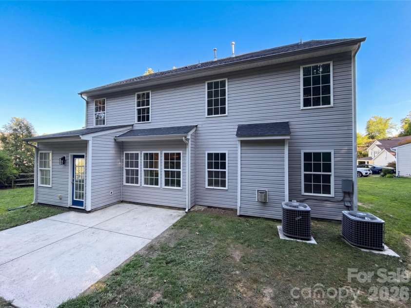 2007 Turtle Point Road, Charlotte, NC 28262.  MLS# CAR4397661, YatesRealty ID 33452. 