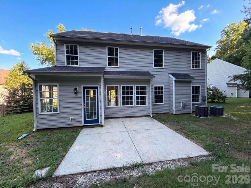 2007 Turtle Point Road, Charlotte, NC 28262.  MLS# CAR4397661, YatesRealty ID 33452. 