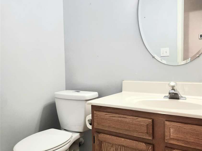 3108 Leicester Drive, Matthews, NC 28104.  MLS# CAR4273799, YatesRealty ID 33452. Guest Powder Room (Downstairs)