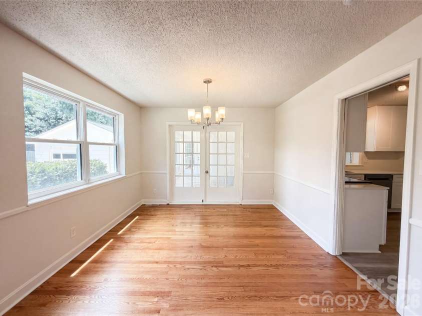 11932 Idlewild Road, Matthews, NC 28105.  MLS# CAR4397057, YatesRealty ID 33453. 