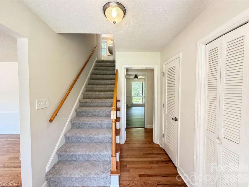 11932 Idlewild Road, Matthews, NC 28105.  MLS# CAR4397057, YatesRealty ID 33453. 
