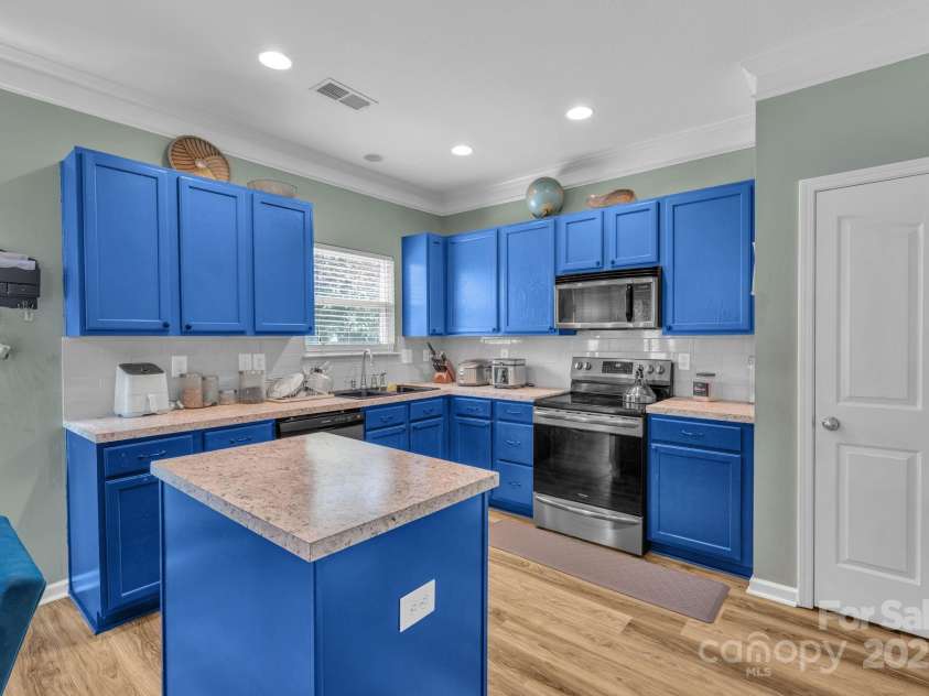 4004 Chimney Wood Trail, Indian Trail, NC 28079.  MLS# CAR4292780, YatesRealty ID 33454. 