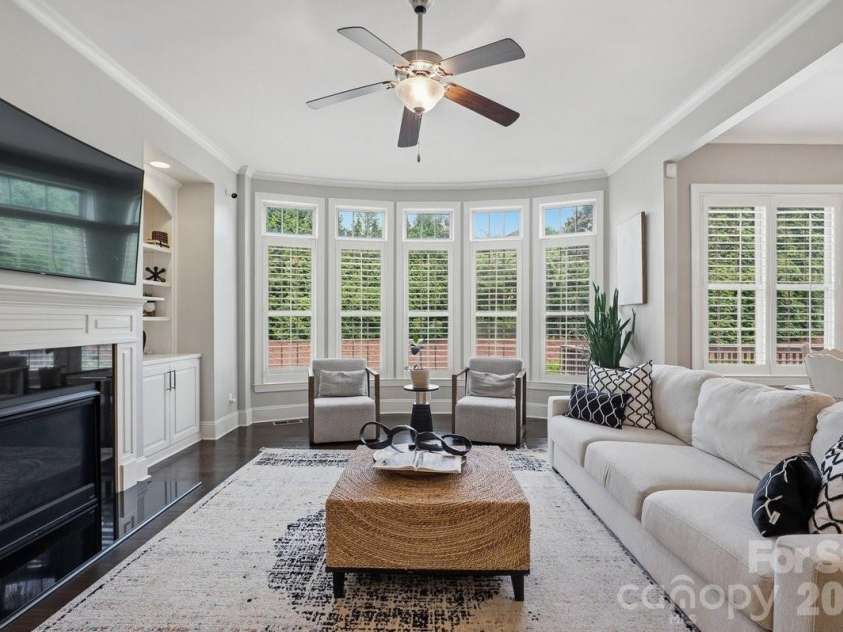 7323 Harcourt Crossing, Fort Mill, SC 29707.  MLS# CAR4385185, YatesRealty ID 33455. 