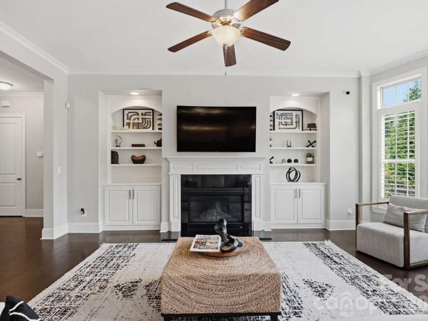 7323 Harcourt Crossing, Fort Mill, SC 29707.  MLS# CAR4385185, YatesRealty ID 33455. 