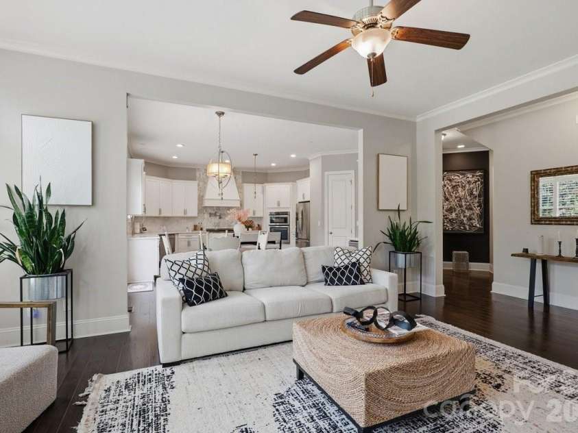 7323 Harcourt Crossing, Fort Mill, SC 29707.  MLS# CAR4385185, YatesRealty ID 33455. 