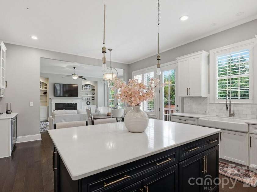7323 Harcourt Crossing, Fort Mill, SC 29707.  MLS# CAR4385185, YatesRealty ID 33455. 