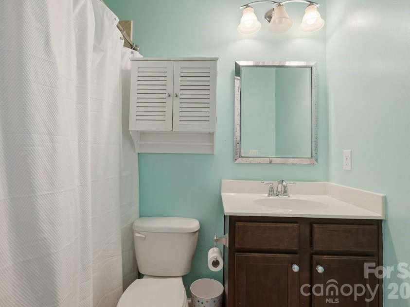 7323 Harcourt Crossing, Fort Mill, SC 29707.  MLS# CAR4385185, YatesRealty ID 33455. 