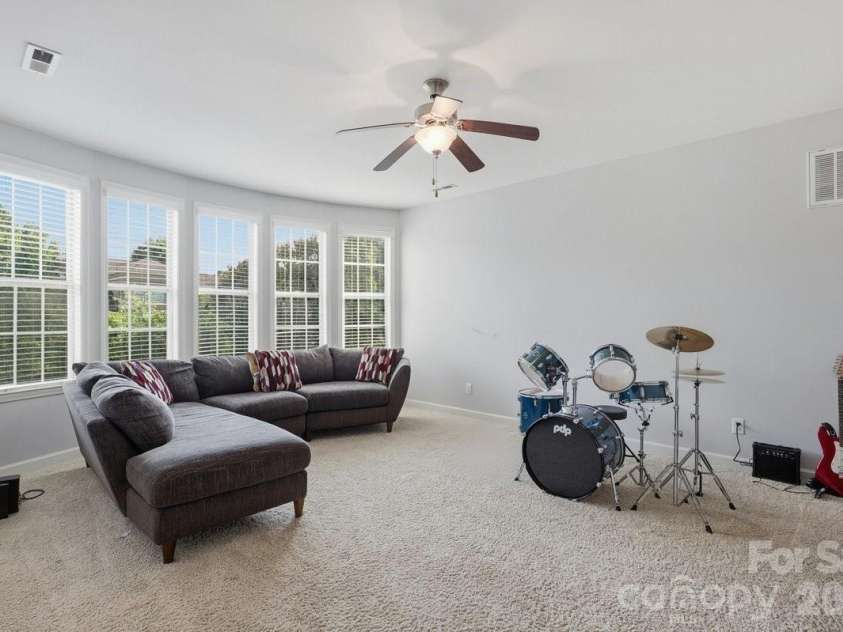 7323 Harcourt Crossing, Fort Mill, SC 29707.  MLS# CAR4385185, YatesRealty ID 33455. 