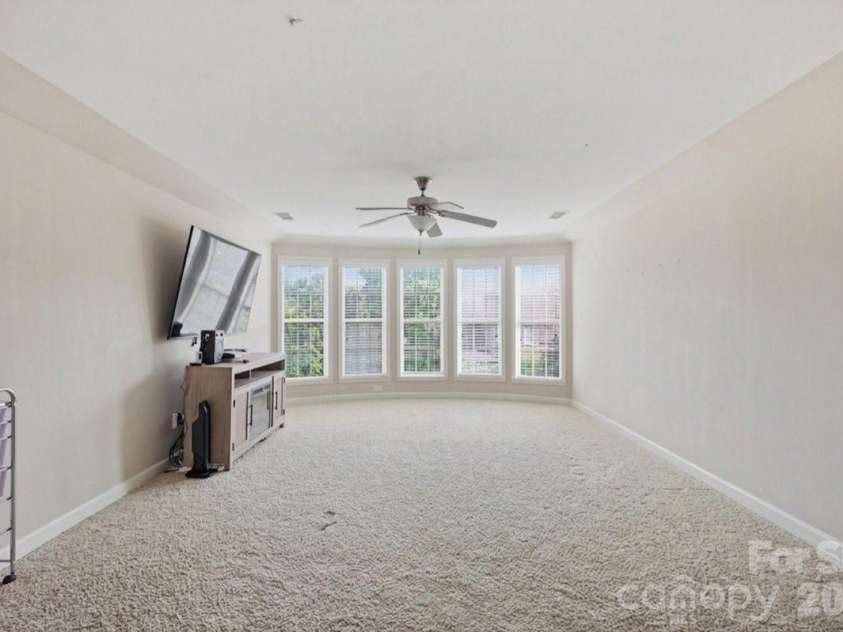 7323 Harcourt Crossing, Fort Mill, SC 29707.  MLS# CAR4385185, YatesRealty ID 33455. 