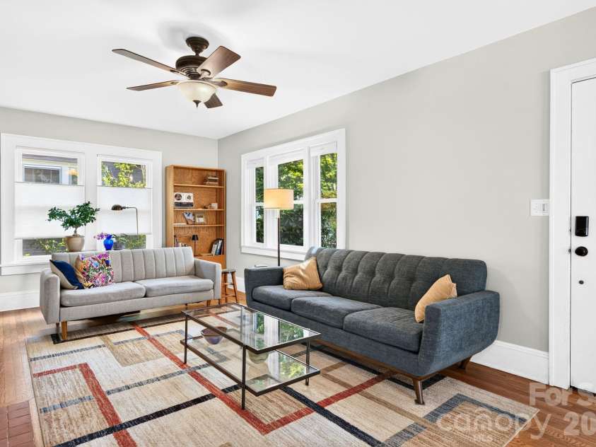 15 Westgate Road, Asheville, NC 28806.  MLS# CAR4397245, YatesRealty ID 33456. Great Space for Conversation