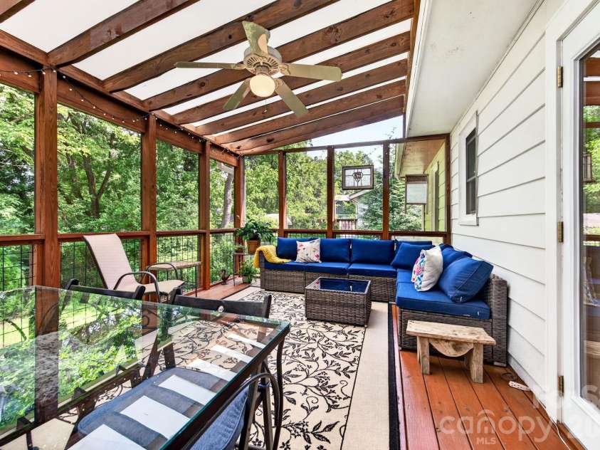 15 Westgate Road, Asheville, NC 28806.  MLS# CAR4397245, YatesRealty ID 33456. Screened Deck with Vaulted Ceiling