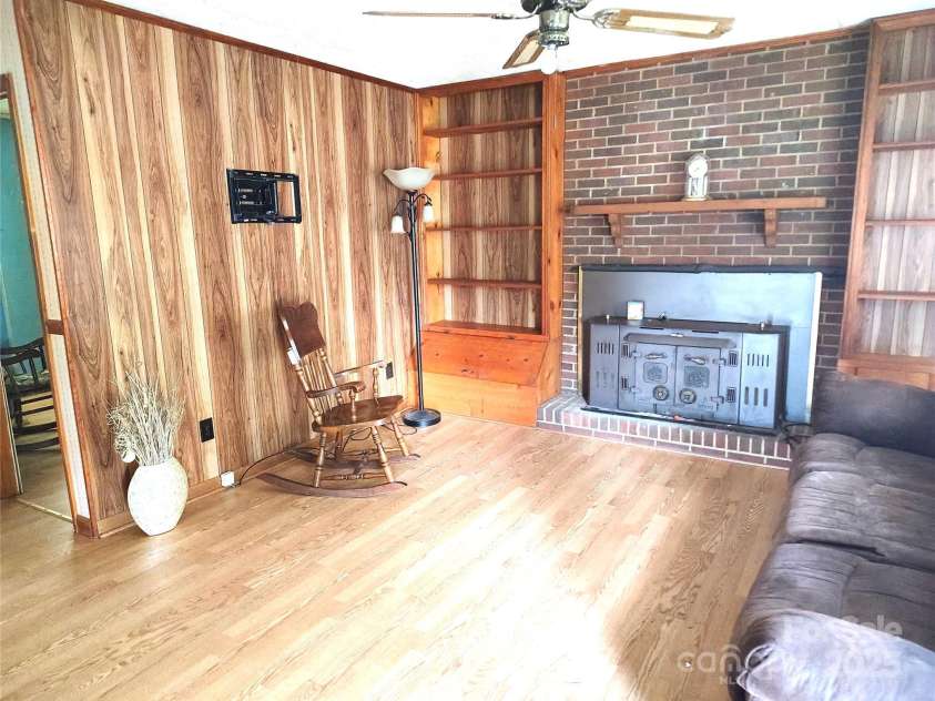 132 Eaker Drive, Cherryville, NC 28021.  MLS# CAR4265842, YatesRealty ID 33457. 