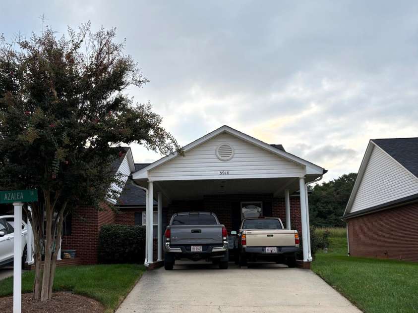 3910 Azalea Trail, Denver, NC 28037.  MLS# CAR4292732, YatesRealty ID 33458. 