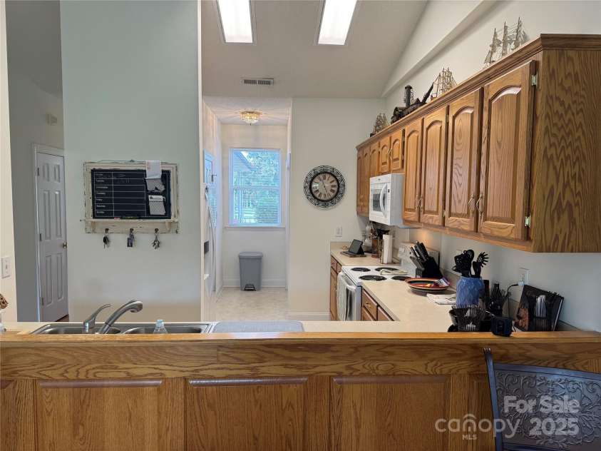 3910 Azalea Trail, Denver, NC 28037.  MLS# CAR4292732, YatesRealty ID 33458. 