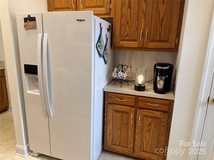 3910 Azalea Trail, Denver, NC 28037.  MLS# CAR4292732, YatesRealty ID 33458. 