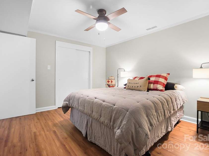 1029 Sewickley Drive, Charlotte, NC 28209.  MLS# CAR4284527, YatesRealty ID 33459. 3rd Bedroom