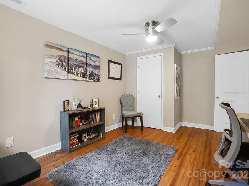 1029 Sewickley Drive, Charlotte, NC 28209.  MLS# CAR4284527, YatesRealty ID 33459. 5th Bedroom/Office