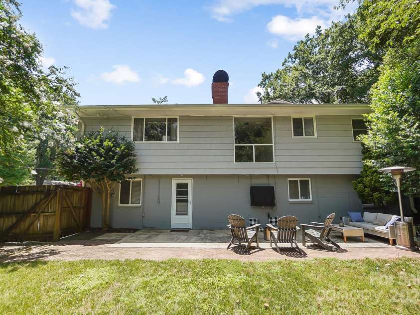 1029 Sewickley Drive, Charlotte, NC 28209.  MLS# CAR4284527, YatesRealty ID 33459. 