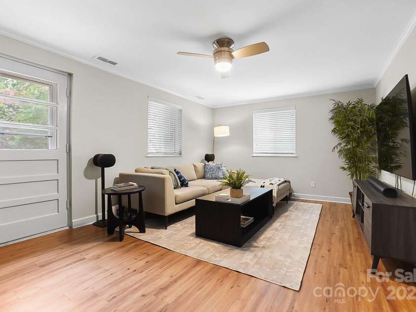 1029 Sewickley Drive, Charlotte, NC 28209.  MLS# CAR4284527, YatesRealty ID 33459. Den/Bonus Room in Basement