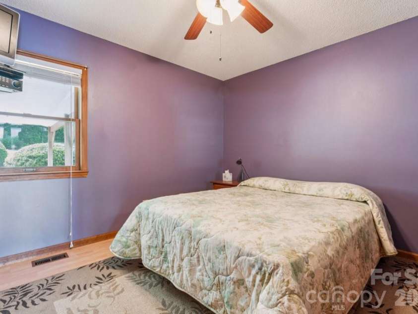 918 Pinehaven Drive, New London, NC 28127.  MLS# CAR4396889, YatesRealty ID 33459. Bedroom 2