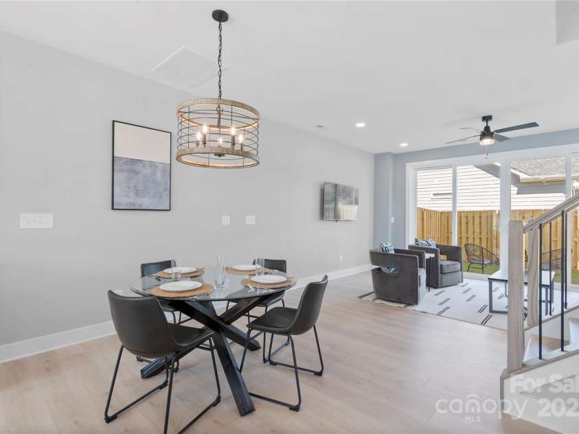 206 Freeland Lane, Charlotte, NC 28217.  MLS# CAR4227728, YatesRealty ID 3346. 