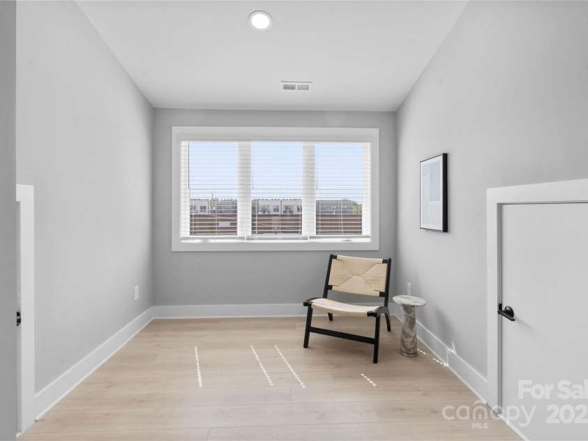 206 Freeland Lane, Charlotte, NC 28217.  MLS# CAR4227728, YatesRealty ID 3346. 