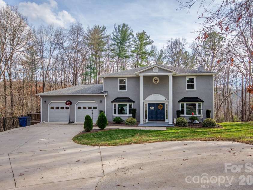 2193 Hawthorne Lane, Wilkesboro, NC 28697.  MLS# CAR4325511, YatesRealty ID 3346. 