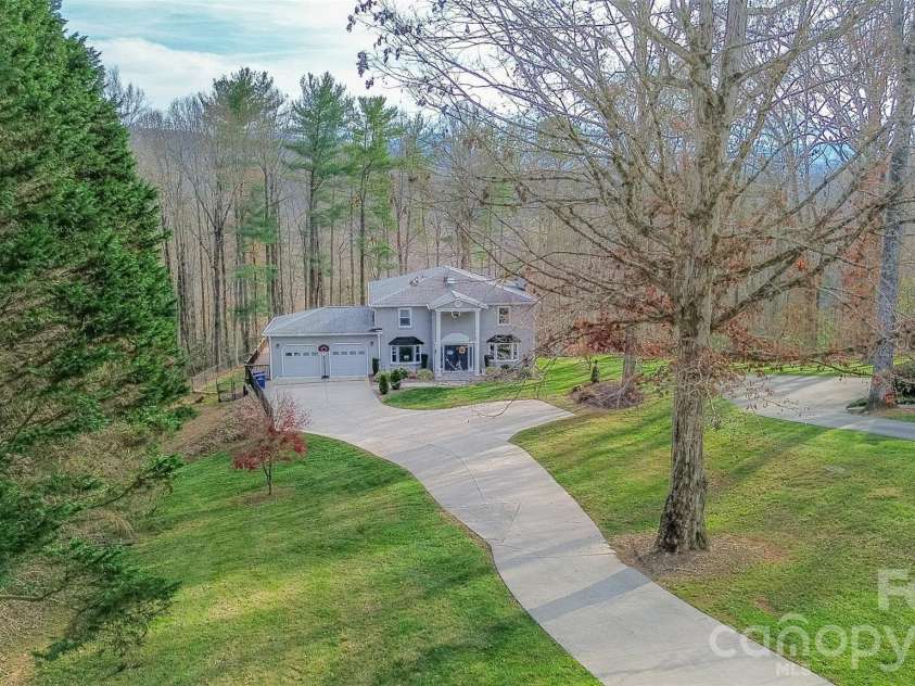 2193 Hawthorne Lane, Wilkesboro, NC 28697.  MLS# CAR4325511, YatesRealty ID 3346. 