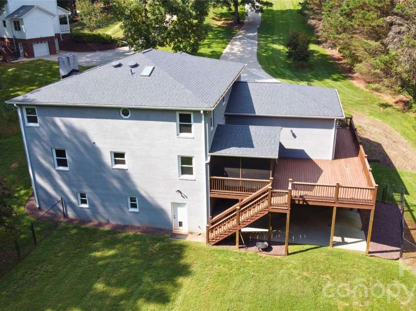 2193 Hawthorne Lane, Wilkesboro, NC 28697.  MLS# CAR4325511, YatesRealty ID 3346. 