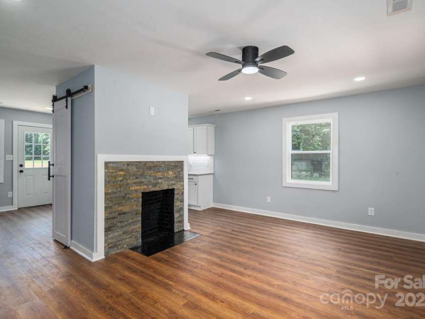 606 Mauney Avenue, Kings Mountain, NC 28086.  MLS# CAR4287691, YatesRealty ID 33460. 