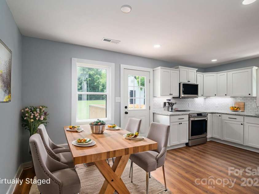 606 Mauney Avenue, Kings Mountain, NC 28086.  MLS# CAR4287691, YatesRealty ID 33460. 