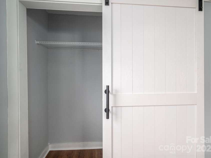 606 Mauney Avenue, Kings Mountain, NC 28086.  MLS# CAR4287691, YatesRealty ID 33460. 