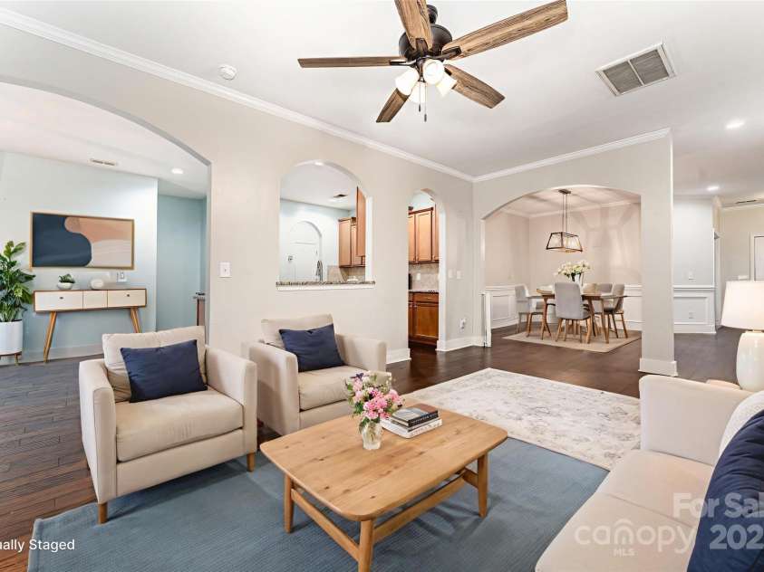 4813 Samuel Pinckney Drive, Belmont, NC 28012.  MLS# CAR4328350, YatesRealty ID 33462. Virtually staged