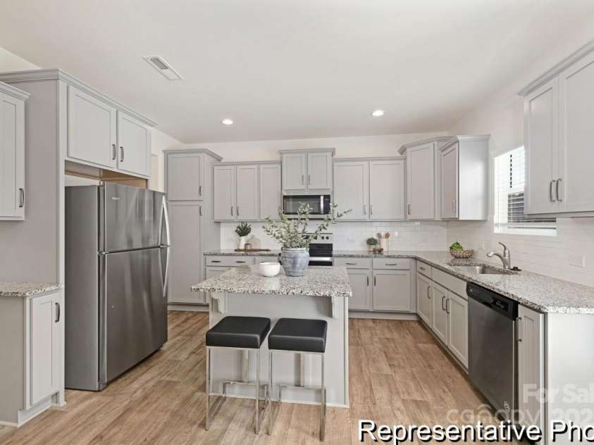 188 Parkmont Drive, Troutman, NC 28166.  MLS# CAR4294279, YatesRealty ID 33463. 