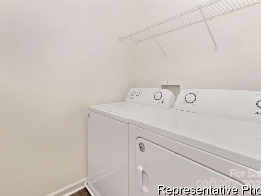 188 Parkmont Drive, Troutman, NC 28166.  MLS# CAR4294279, YatesRealty ID 33463. 