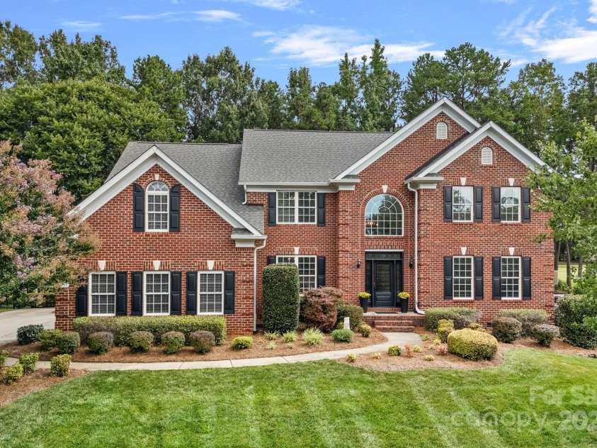 10434 Devonshire Drive, Huntersville, NC 28078.  MLS# CAR4285725, YatesRealty ID 33464. 