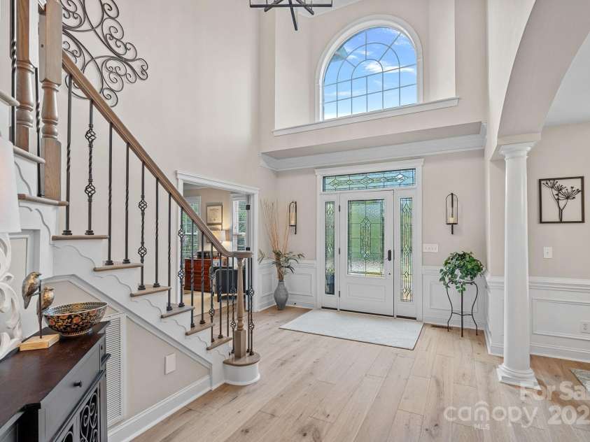 10434 Devonshire Drive, Huntersville, NC 28078.  MLS# CAR4285725, YatesRealty ID 33464. 