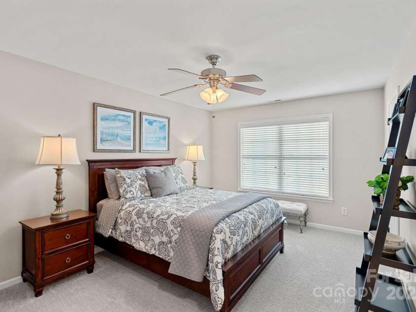 10434 Devonshire Drive, Huntersville, NC 28078.  MLS# CAR4285725, YatesRealty ID 33464. 