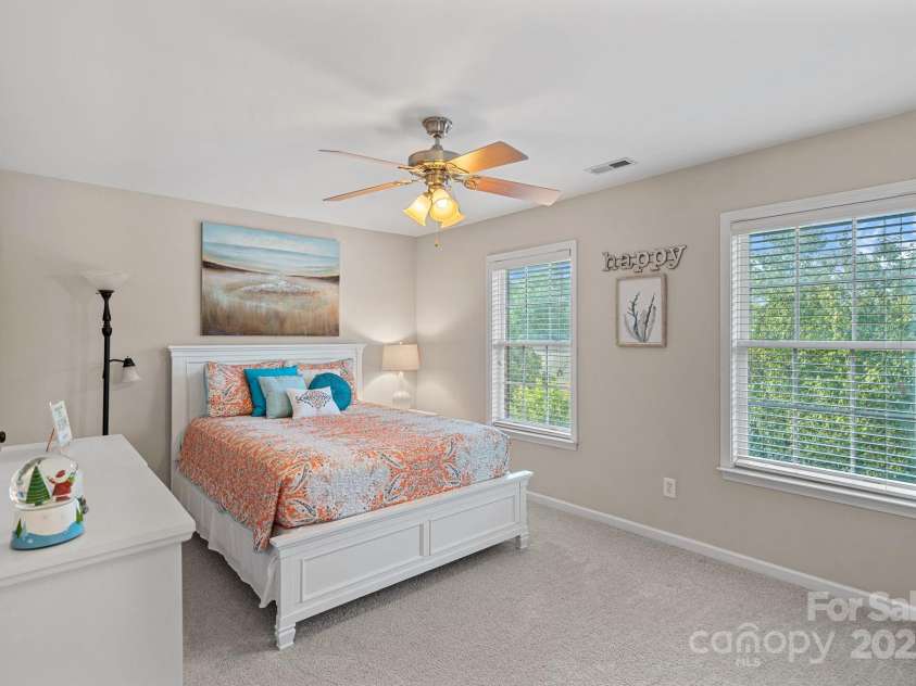10434 Devonshire Drive, Huntersville, NC 28078.  MLS# CAR4285725, YatesRealty ID 33464. 