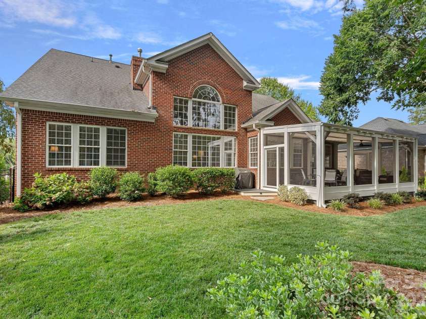 10434 Devonshire Drive, Huntersville, NC 28078.  MLS# CAR4285725, YatesRealty ID 33464. 