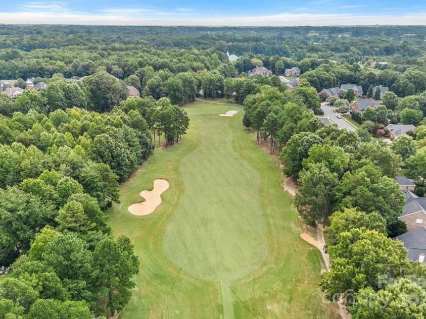 10434 Devonshire Drive, Huntersville, NC 28078.  MLS# CAR4285725, YatesRealty ID 33464. 